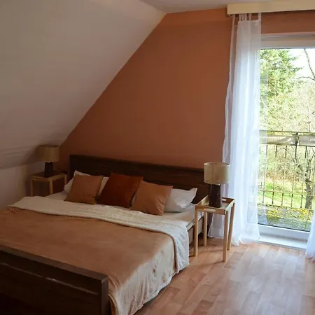 Pension Luebeck Hotel *